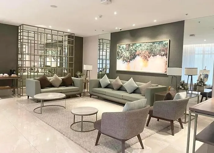 Apartment Luxury Near Ayala 200mbps Wifi