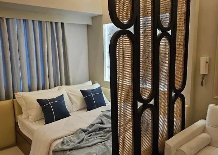 Luxury Near Ayala 200mbps Wifi Apartment Tabok