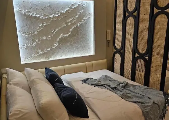 Apartment Luxury Near Ayala 200mbps Wifi *