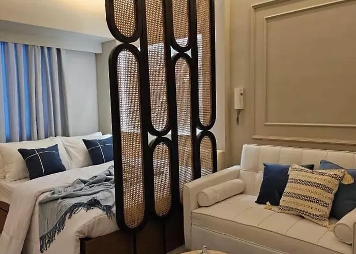 Luxury Near Ayala 200mbps Wifi Tabok